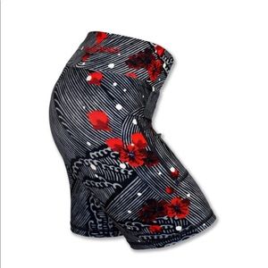 INKnBurn Plum Blossom 6” Shorts